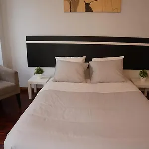 Privatunterkunft Bisengototo Homestay