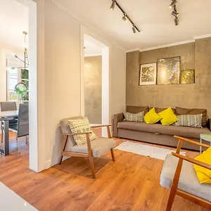  Appartement Lemon House With Private Garden